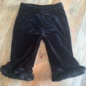 The Children’s Place Baby Girls Black Velvet Stretch Pants Faux Fur Trim